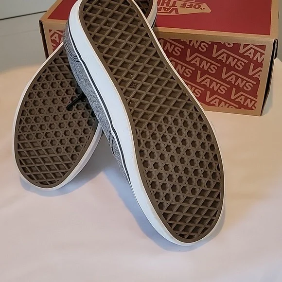 VANS Vn-0tuy187 Sneakers Boys/Men's/Teens Size 8 - Picture 3 of 7
